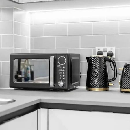 Deluxe 1 Bed In Colindale Wembley With Freewifitv Lejlighed London Eksteriør billede